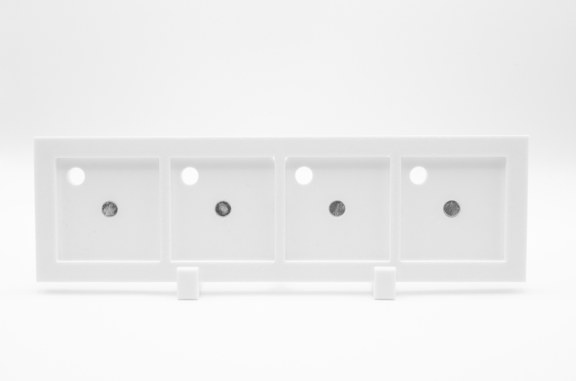 オリジナルフォトマグネット用フレーム(長方形・白・卓上スタンド付き) - レンブランサ